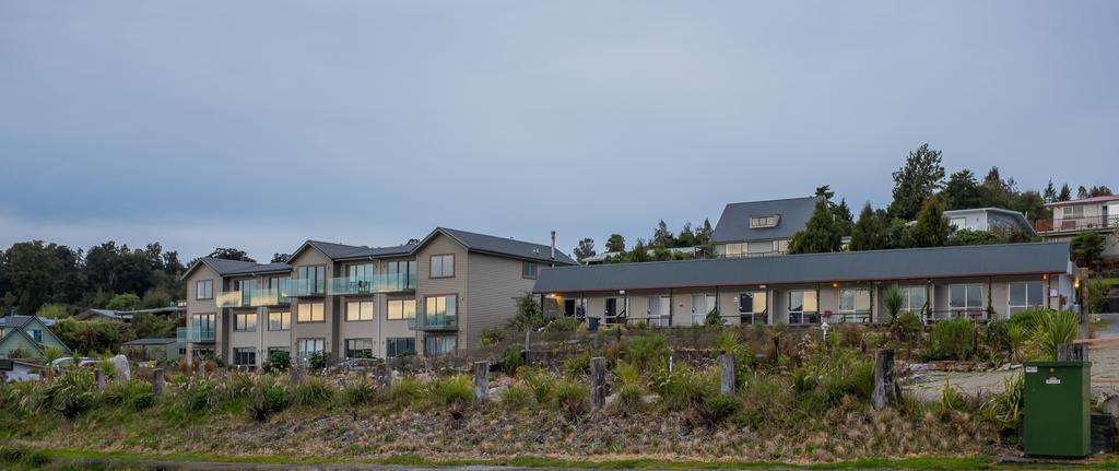Hotel Lake Brunner Greymouth Exterior foto